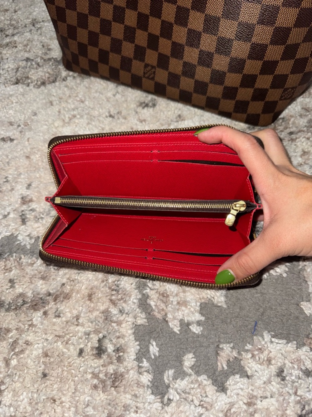 Louis Vuitton Brown Neverfull MM with Wallet - Picture 8 of 17